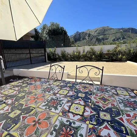 Simo Apartment Altavilla Milicia